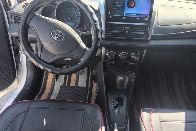 Used Toyota Vios 2014 1.5L Automatic ZhiZhen Edition Interior 2