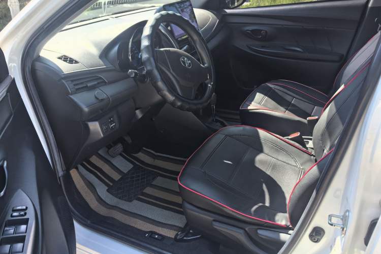 Used Toyota Vios 2014 1.5L Automatic ZhiZhen Edition Interior 3