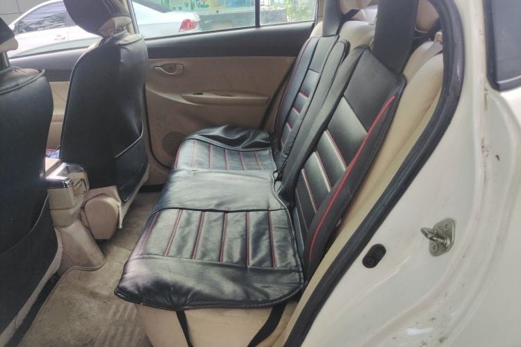 Used Toyota Vios 2014 1.3L Manual Xiang Edition Interior 4