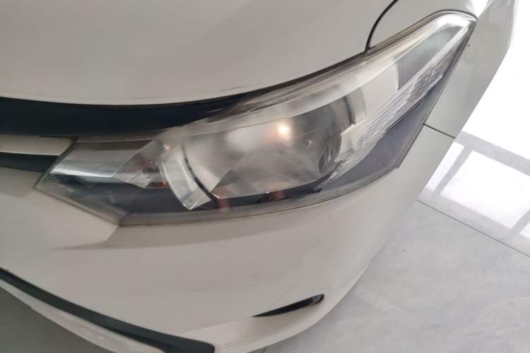 Used Toyota Vios 2014 1.3L Manual Value Edition Left Front Headlight