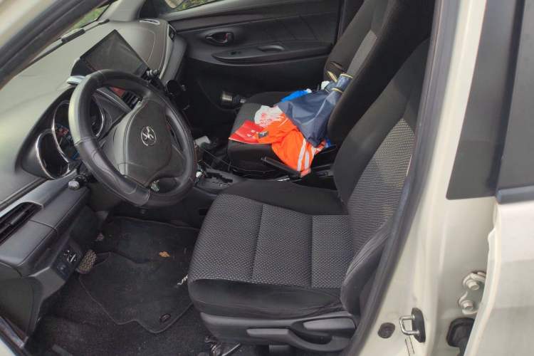 Used Toyota Vios 2014 1.5L Automatic ZhiZhen Edition Left Front Seat