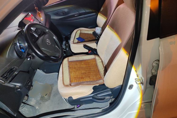 Used Toyota Vios 2014 1.5L Manual ZhiShang Edition Left Front Seat