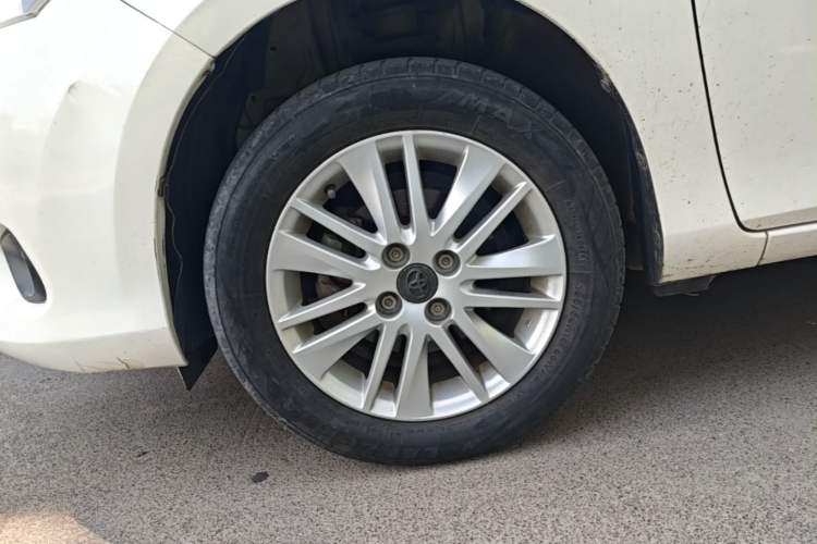Used Toyota Vios 2014 1.5L Manual ZhiZhen Edition Left Front Wheel Hub