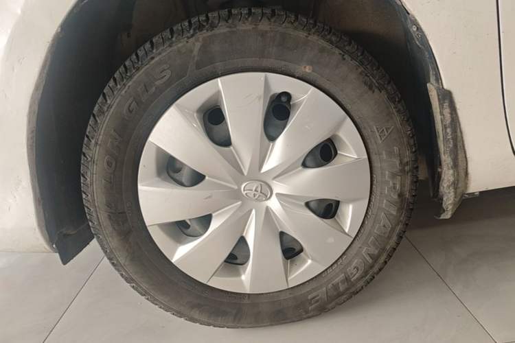 Used Toyota Vios 2014 1.3L Manual Xiang Edition Left Front Wheel Hub