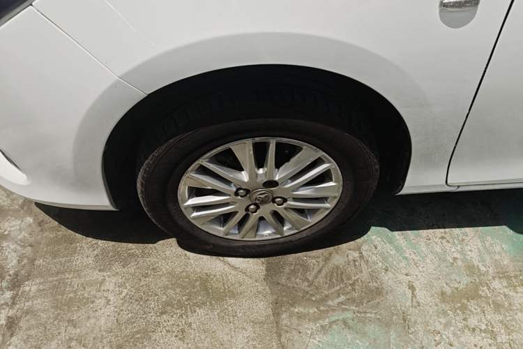 Used Toyota Vios 2014 1.3L Manual Xiang Edition Left Front Wheel Hub
