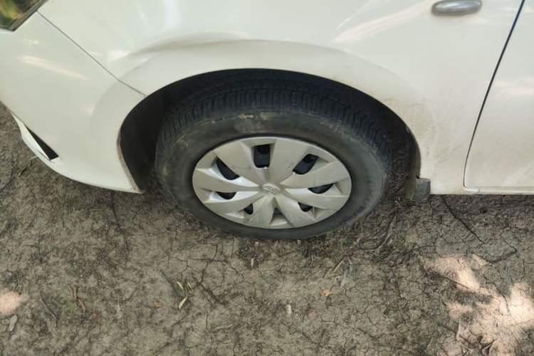 Used Toyota Vios 2014 1.3L Manual Xiang Edition Left Front Wheel Hub