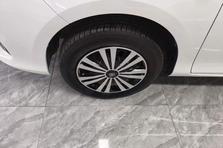 Used Toyota Vios 2014 1.3L Manual Xiang Edition Left Front Wheel Hub