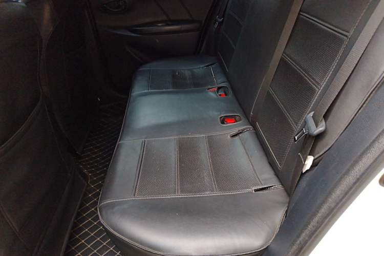 Used Toyota Vios 2014 1.5L Manual ZhiZhen Edition Left Rear Seat