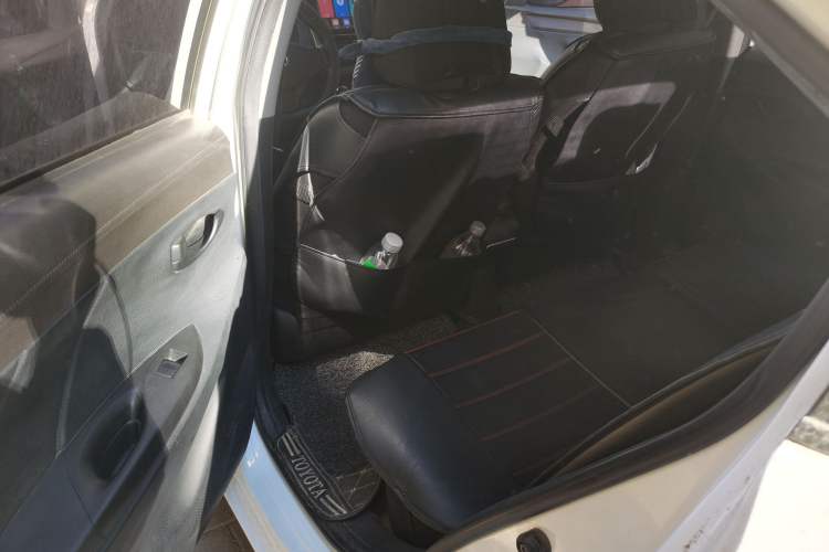 Used Toyota Vios 2014 1.5L Manual ZhiZhen Edition Left Rear Seat
