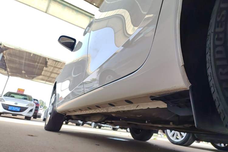 Used Toyota Vios 2014 1.3L Automatic Standard Edition Left Side Sill