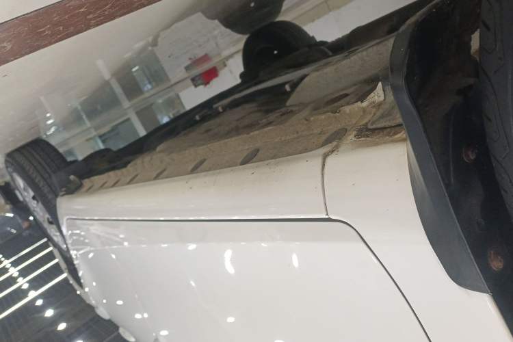 Used Toyota Vios 2014 1.3L Automatic Standard Edition Left Side Sill
