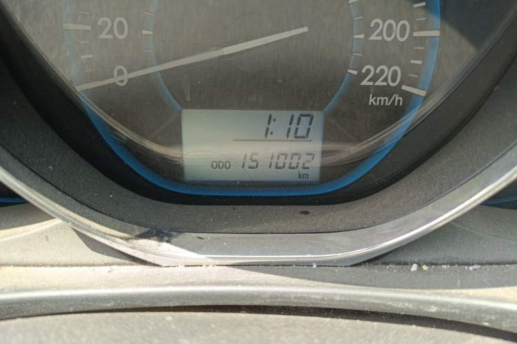 Used Toyota Vios 2014 1.3L Manual Xiang Edition Odometer Close Up