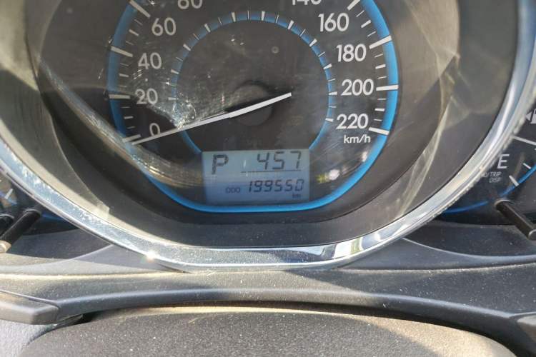 Used Toyota Vios 2014 1.3L Automatic Standard Edition Odometer Close Up