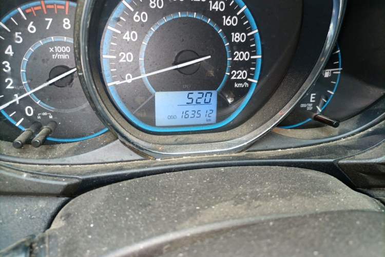Used Toyota Vios 2014 1.5L Manual ZhiZhen Edition Odometer Close Up