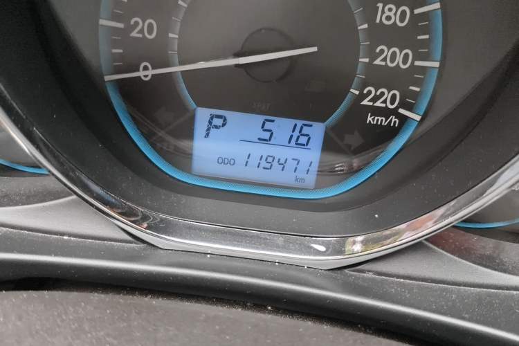 Used Toyota Vios 2014 1.5L Automatic ZhiZhen Edition Odometer Close Up