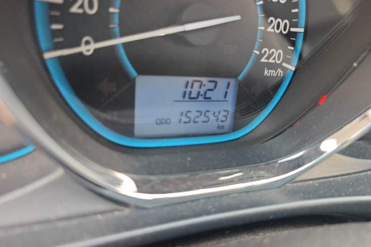 Used Toyota Vios 2014 1.5L Manual ZhiZhen Edition Odometer Close Up