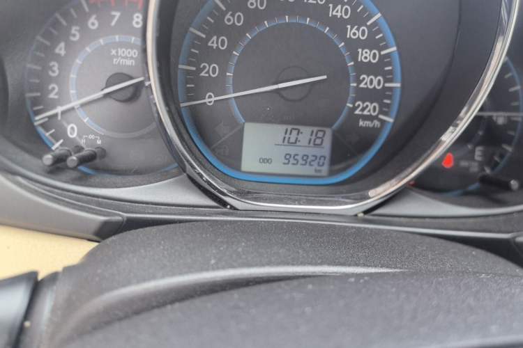 Used Toyota Vios 2014 1.5L Manual ZhiZhen Edition Odometer Close Up