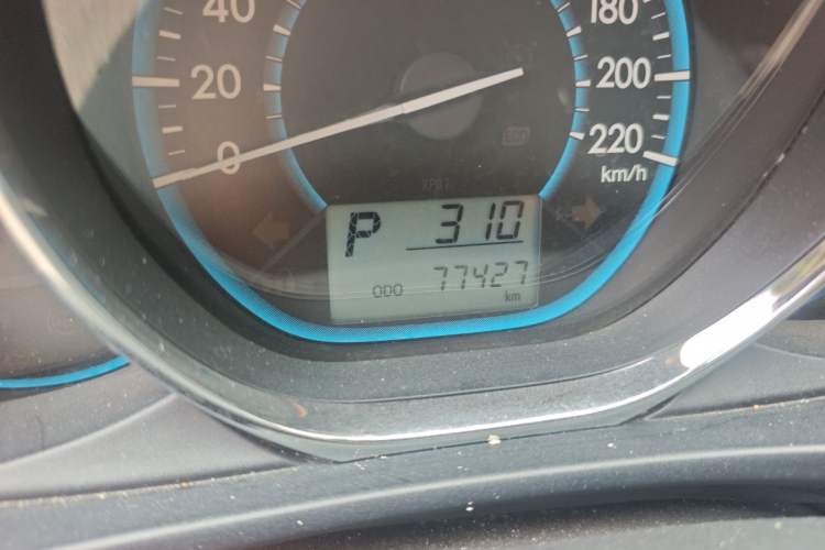Used Toyota Vios 2014 1.3L Automatic Standard Edition Odometer Close Up