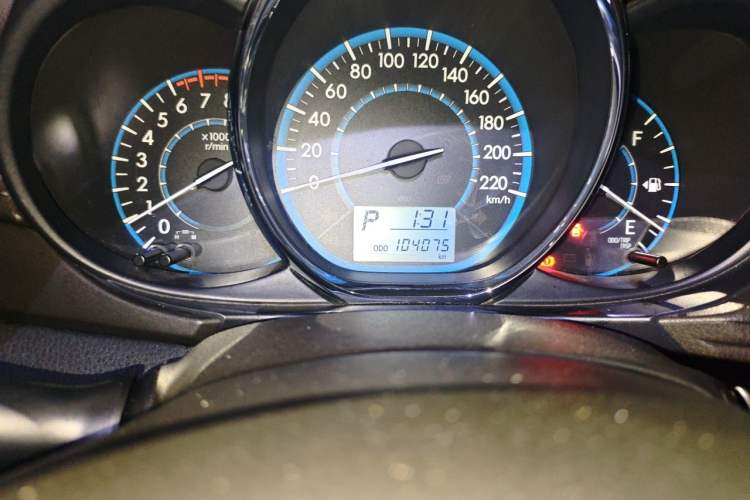 Used Toyota Vios 2014 1.5L Automatic ZhiShang Edition Odometer Close Up