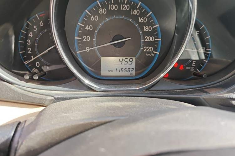 Used Toyota Vios 2014 1.3L Manual Xiang Edition Odometer Close Up