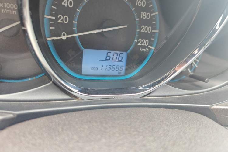 Used Toyota Vios 2014 1.5L Manual ZhiZhen Edition Odometer Close Up