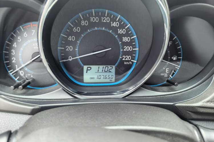Used Toyota Vios 2014 1.5L Automatic ZhiZhen Edition Odometer Close Up