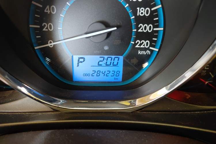 Used Toyota Vios 2014 1.5L Automatic ZhiZhen Edition Odometer Close Up