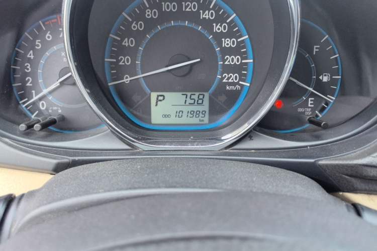 Used Toyota Vios 2014 1.5L Automatic ZhiZhen Edition Odometer Close Up
