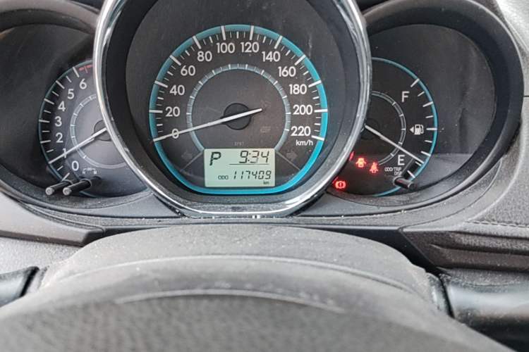 Used Toyota Vios 2014 1.5L Automatic ZhiZhen Edition Odometer Close Up
