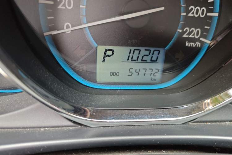 Used Toyota Vios 2014 1.5L Automatic ZhiZhen Edition Odometer Close Up