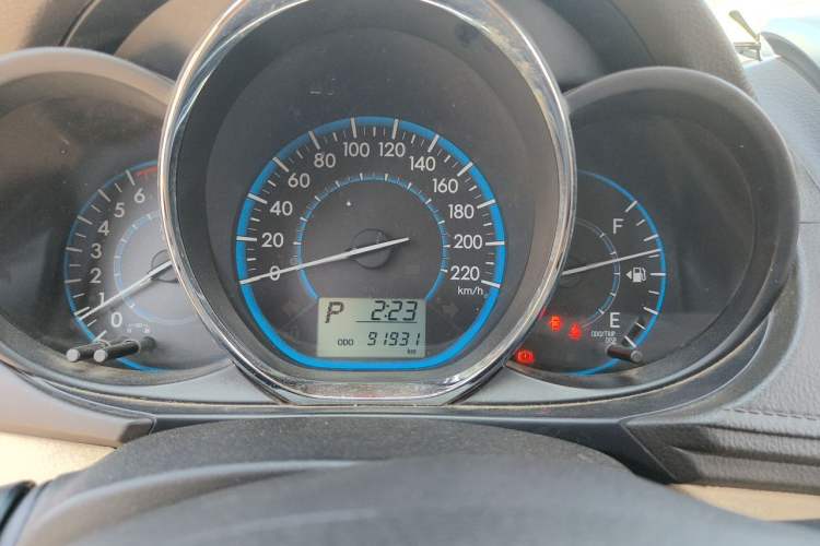 Used Toyota Vios 2014 1.3L Automatic Standard Edition Odometer Close Up