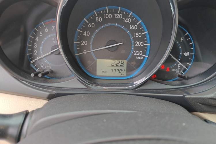 Used Toyota Vios 2014 1.3L Manual Xiang Edition Odometer Close Up
