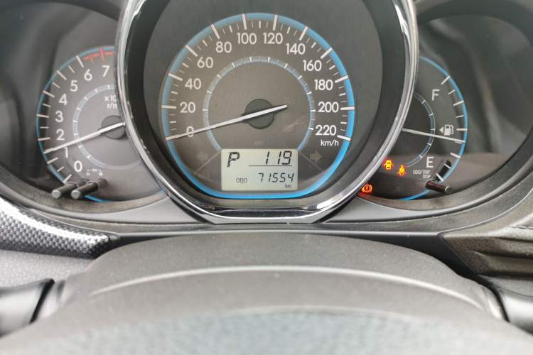 Used Toyota Vios 2014 1.5L Automatic ZhiZhen Edition Odometer Close Up