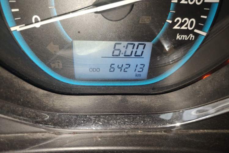 Used Toyota Vios 2014 1.3L Manual Xiang Edition Odometer Close Up