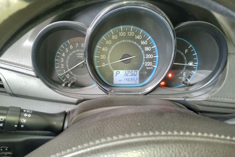Used Toyota Vios 2014 1.5L Automatic ZhiZhen Edition Odometer Close Up