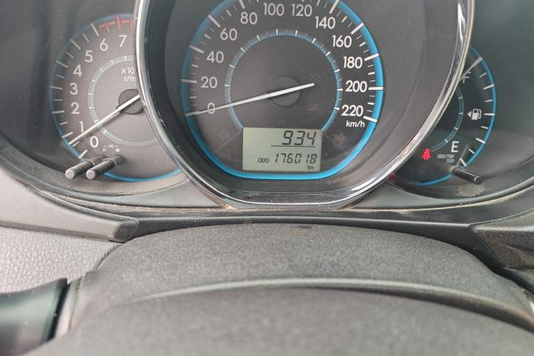 Used Toyota Vios 2014 1.5L Manual ZhiZhen Edition Odometer Close Up