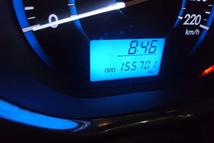 Used Toyota Vios 2014 1.3L Manual Xiang Edition Odometer Close Up