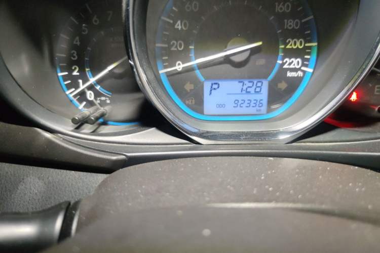 Used Toyota Vios 2014 1.3L Automatic Standard Edition Odometer Close Up