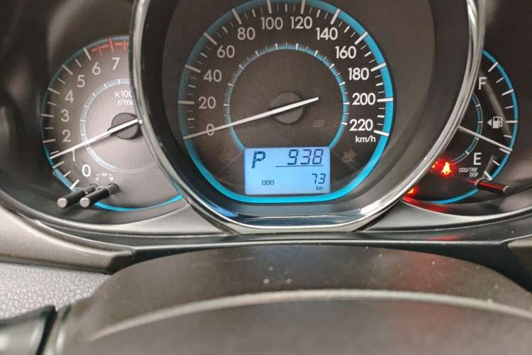 Used Toyota Vios 2014 1.5L Automatic ZhiZhen Edition Odometer Close Up