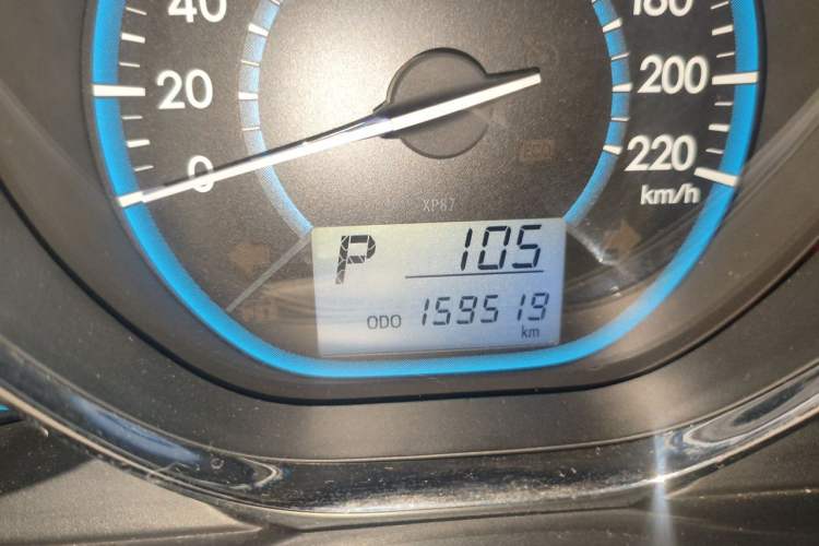Used Toyota Vios 2014 1.3L Automatic Standard Edition Odometer Close Up