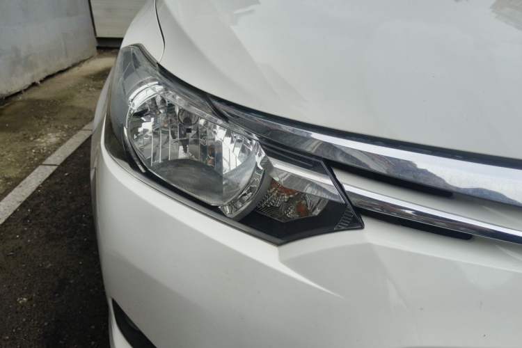 Used Toyota Vios 2014 1.3L Manual Xiang Edition Right Front Headlight