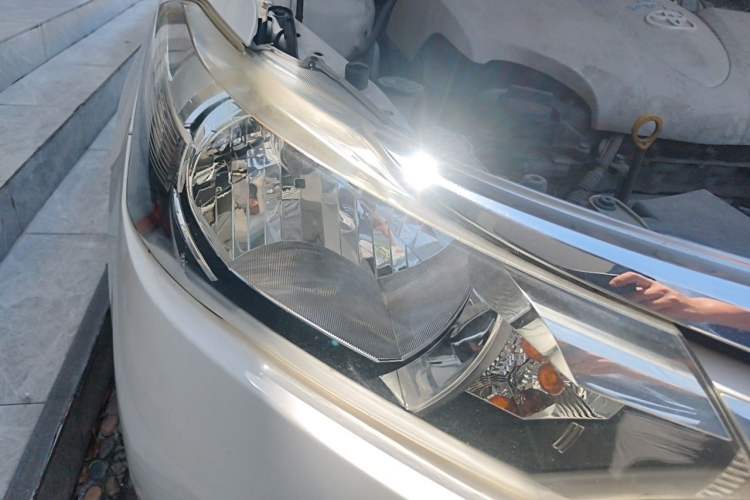 Used Toyota Vios 2014 1.5L Automatic ZhiZhen Edition Right Front Headlight