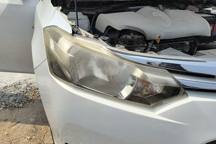Used Toyota Vios 2014 1.5L Automatic ZhiZhen Edition Right Front Headlight