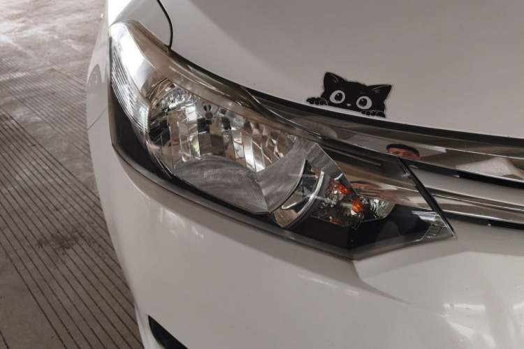 Used Toyota Vios 2014 1.5L Manual ZhiZhen Edition Right Front Headlight
