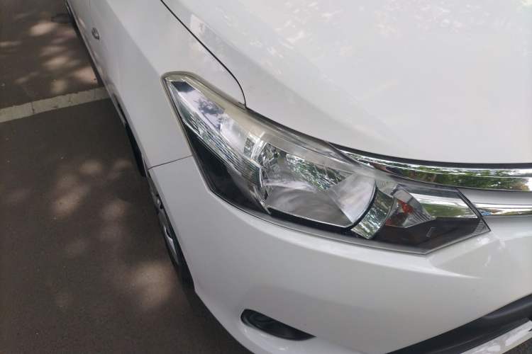 Used Toyota Vios 2014 1.5L Automatic ZhiZhen Edition Right Front Headlight