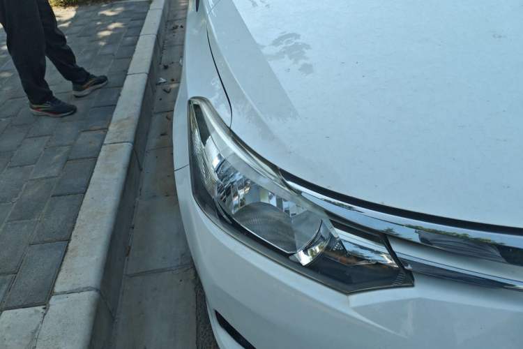 Used Toyota Vios 2014 1.5L Manual ZhiZhen Edition Right Front Headlight