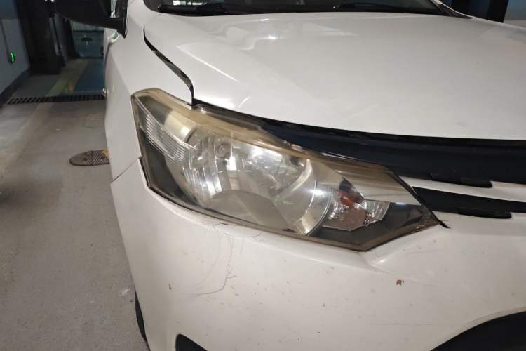Used Toyota Vios 2014 1.3L Manual Value Edition Right Front Headlight