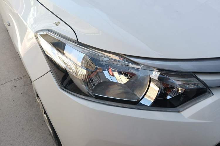 Used Toyota Vios 2014 1.3L Manual Xiang Edition Right Front Headlight
