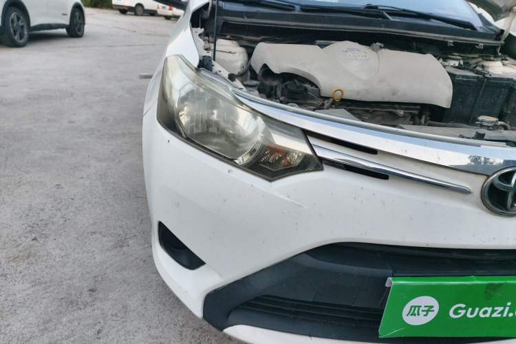 Used Toyota Vios 2014 1.5L Automatic ZhiZhen Edition Right Front Headlight