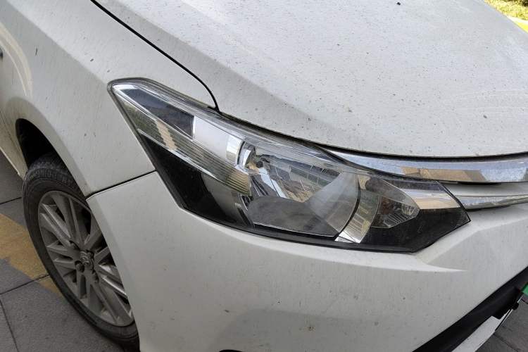 Used Toyota Vios 2014 1.5L Manual ZhiZhen Edition Right Front Headlight